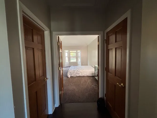 $550,000 | 3401 Thunderbird Lane, Crystal Lake, IL 60012