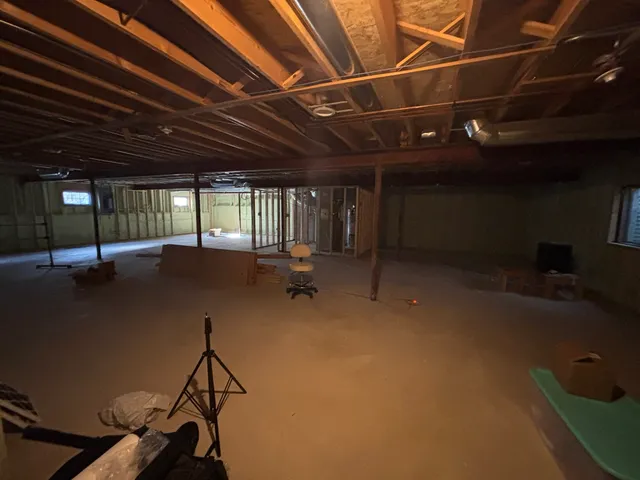 $550,000 | 3401 Thunderbird Lane, Crystal Lake, IL 60012