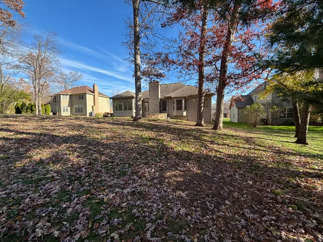 $550,000 | 3401 Thunderbird Lane, Crystal Lake, IL 60012