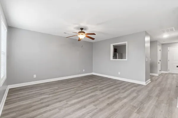 $1,250 | 1997 Keeper Court, Unit 1, Clarksville, TN 37042