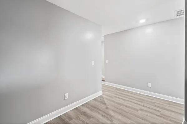 $1,250 | 1997 Keeper Court, Unit 1, Clarksville, TN 37042