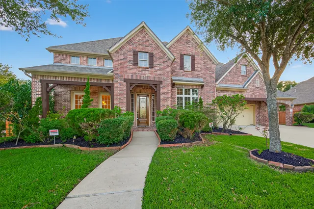 $699,000 | 10410 Viscount Landing, Richmond, TX 77407
