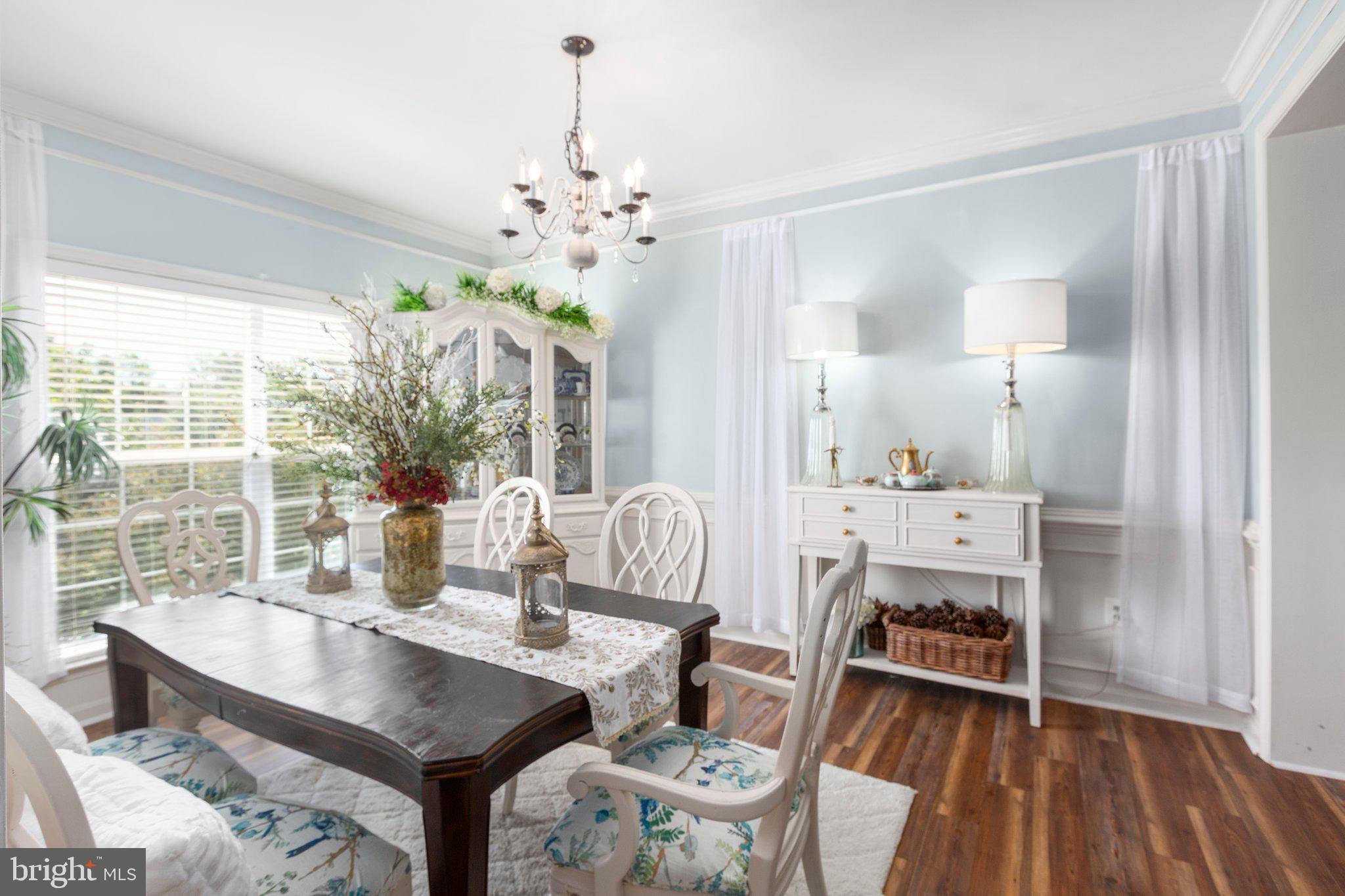 50 Hamstead Road Fredericksburg, VA 22405 - Photo 10 of 57 Pendant lighting and LVP floors