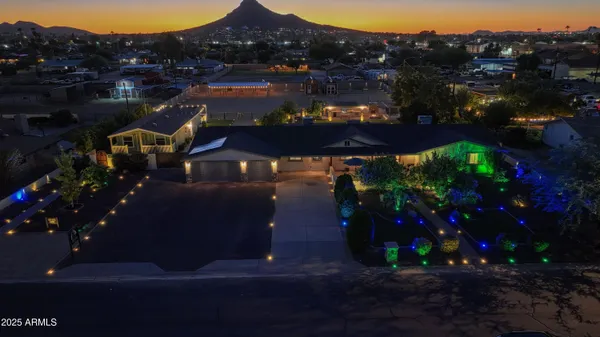 $2,000,000 | 15220 North 27th Street, Phoenix, AZ 85032