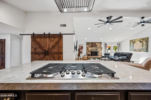 $2,000,000 | 15220 North 27th Street, Phoenix, AZ 85032