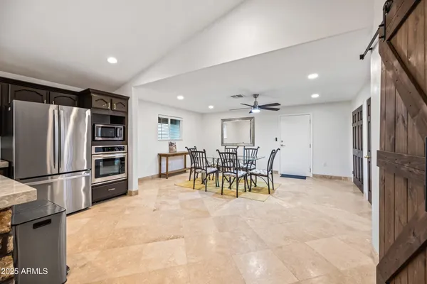 $2,000,000 | 15220 North 27th Street, Phoenix, AZ 85032