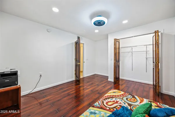 $2,000,000 | 15220 North 27th Street, Phoenix, AZ 85032
