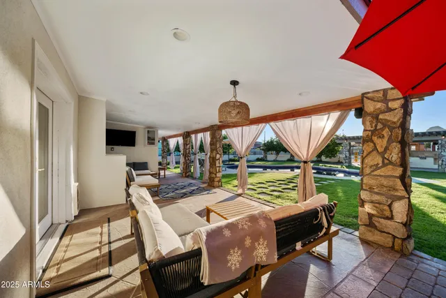 $2,990,000 | 15220 North 27th Street, Phoenix, AZ 85032