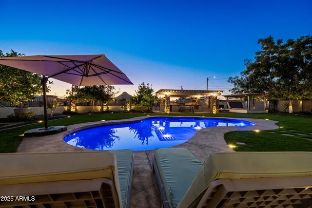 $2,990,000 | 15220 North 27th Street, Phoenix, AZ 85032