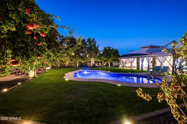 $2,990,000 | 15220 North 27th Street, Phoenix, AZ 85032