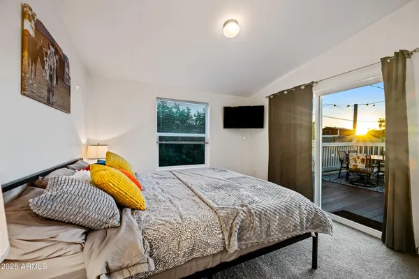 $2,000,000 | 15220 North 27th Street, Phoenix, AZ 85032