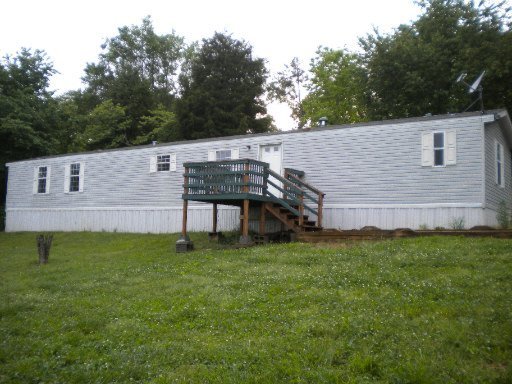 125 Oak Grove Road Loudon, TN 37774 - Photo 1 of 4 Primary Photo
