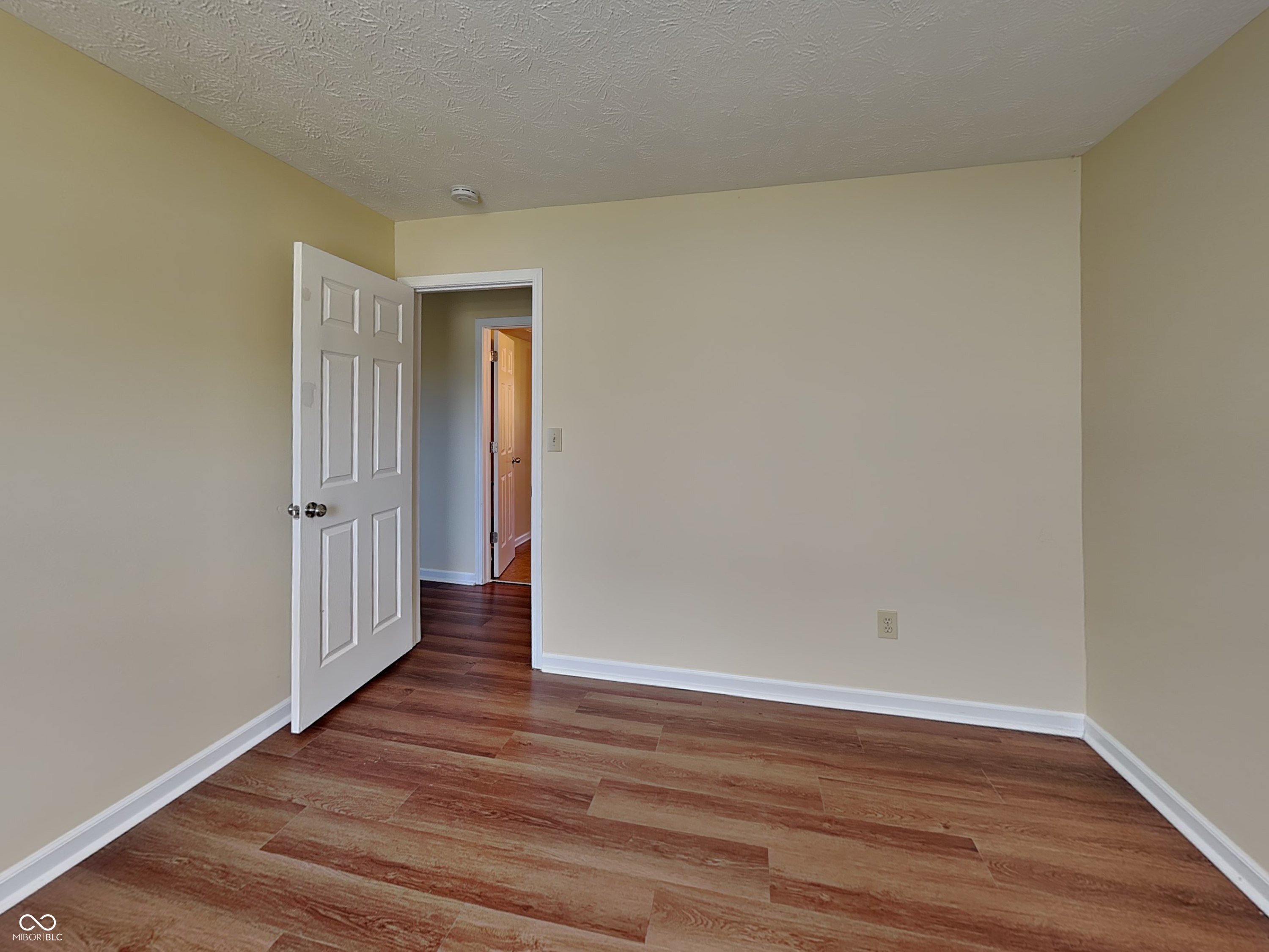 13006 Quarterback Lane Fishers, IN 46037 - Photo 8 of 23