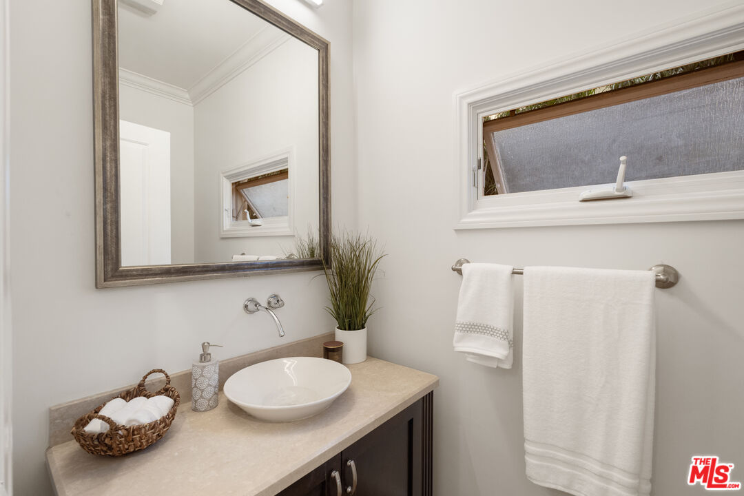 1032 3rd Street, Unit 101 Santa Monica, CA 90403 - Photo 24 of 74