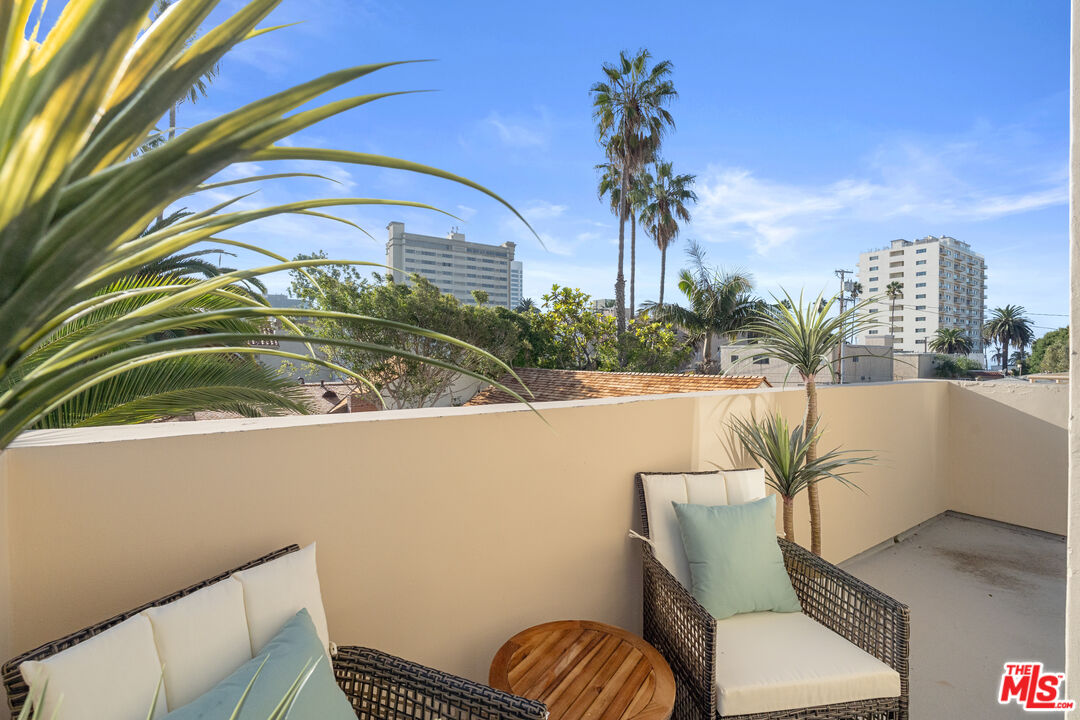 1032 3rd Street, Unit 101 Santa Monica, CA 90403 - Photo 28 of 74