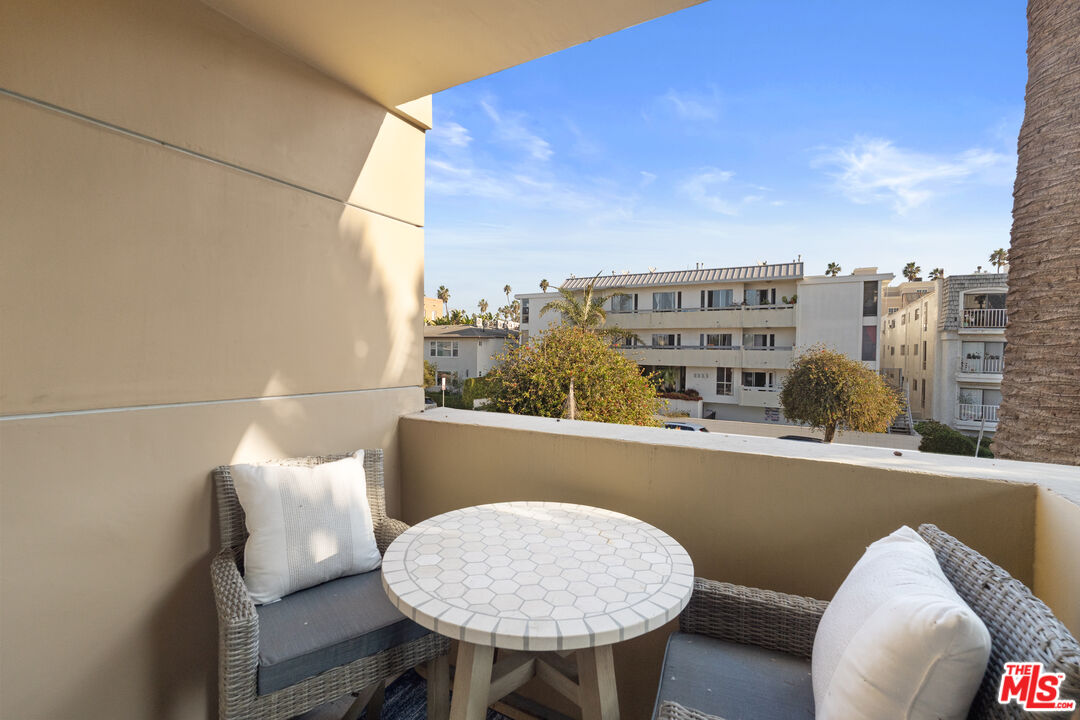 1032 3rd Street, Unit 101 Santa Monica, CA 90403 - Photo 45 of 74