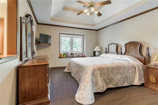 $875,000 | 1303 Hawk Creek Drive, Blue Springs, MO 64015