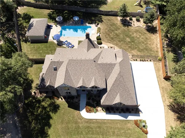 $875,000 | 1303 Hawk Creek Drive, Blue Springs, MO 64015