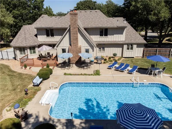 $875,000 | 1303 Hawk Creek Drive, Blue Springs, MO 64015