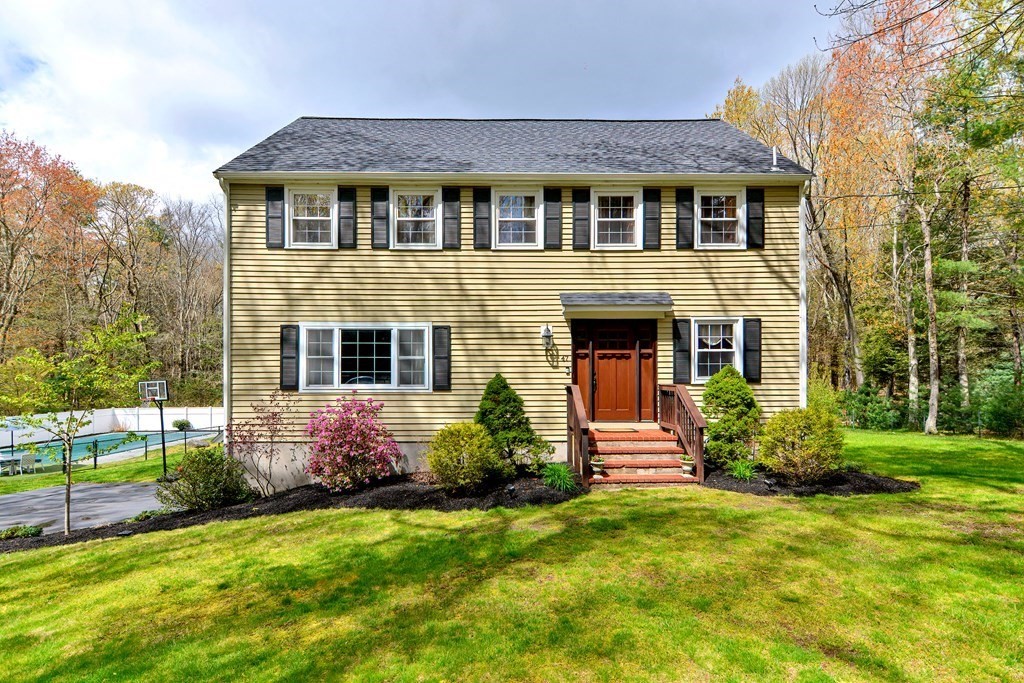 47 Carl Road Walpole, MA 02081 - Photo 1 of 29 Gallery Image 1
