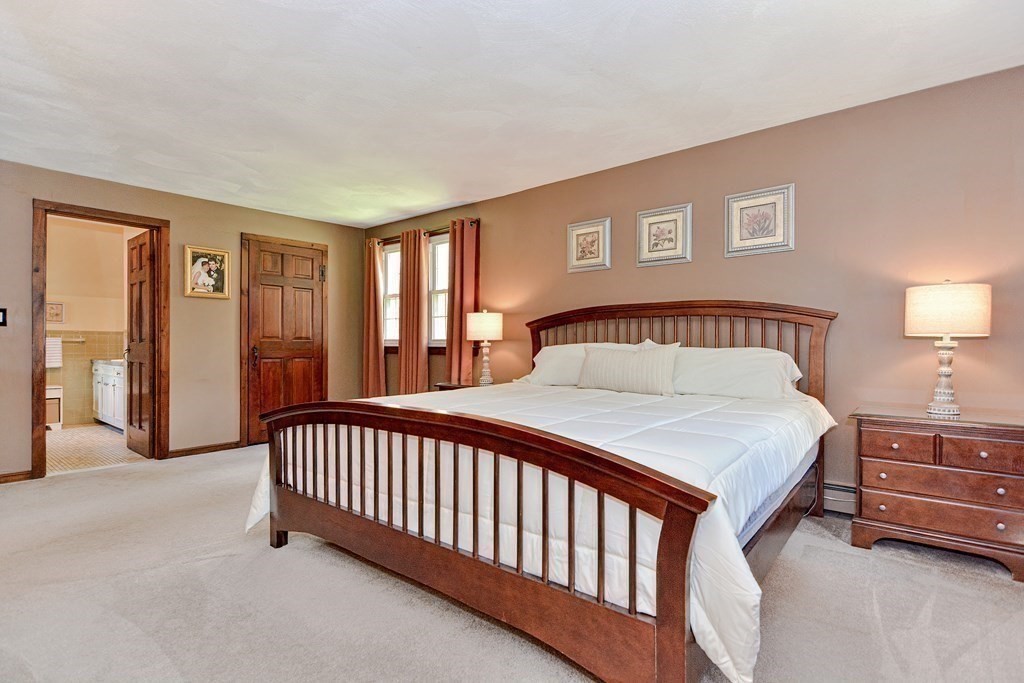 47 Carl Road Walpole, MA 02081 - Photo 16 of 29 Gallery Image 16