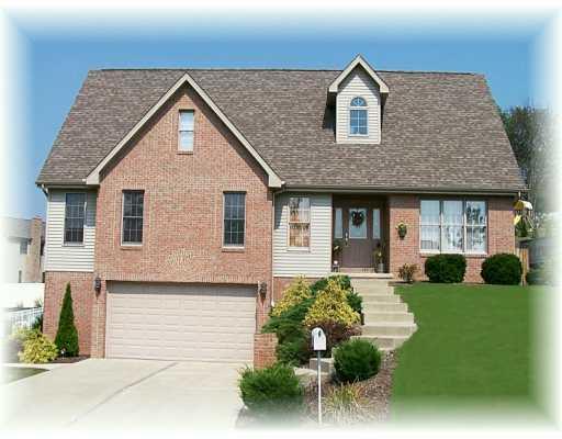 1086 Finchley Road North Huntingdon, PA 15642 - Photo 1 of 8 Exterior Front.