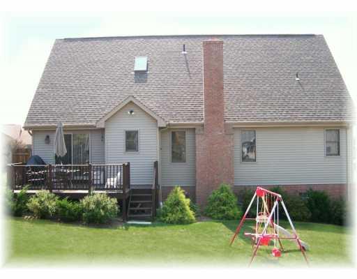 1086 Finchley Road North Huntingdon, PA 15642 - Photo 8 of 8 Patio/Deck.