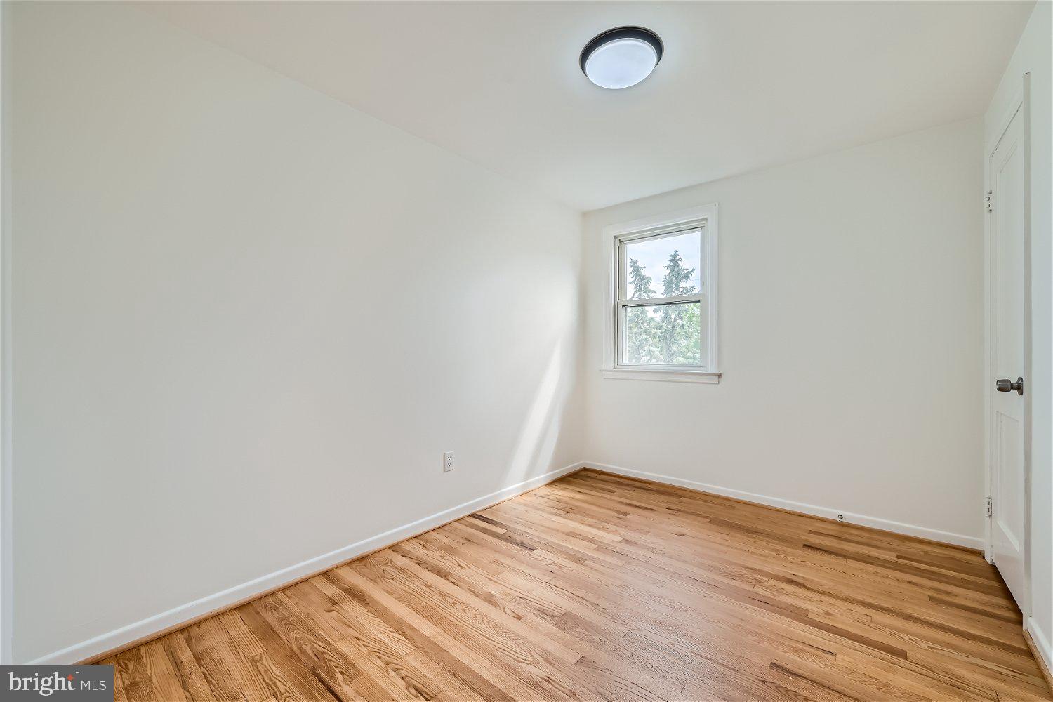 18 Fuller Avenue Baltimore, MD 21206 - Photo 21 of 29