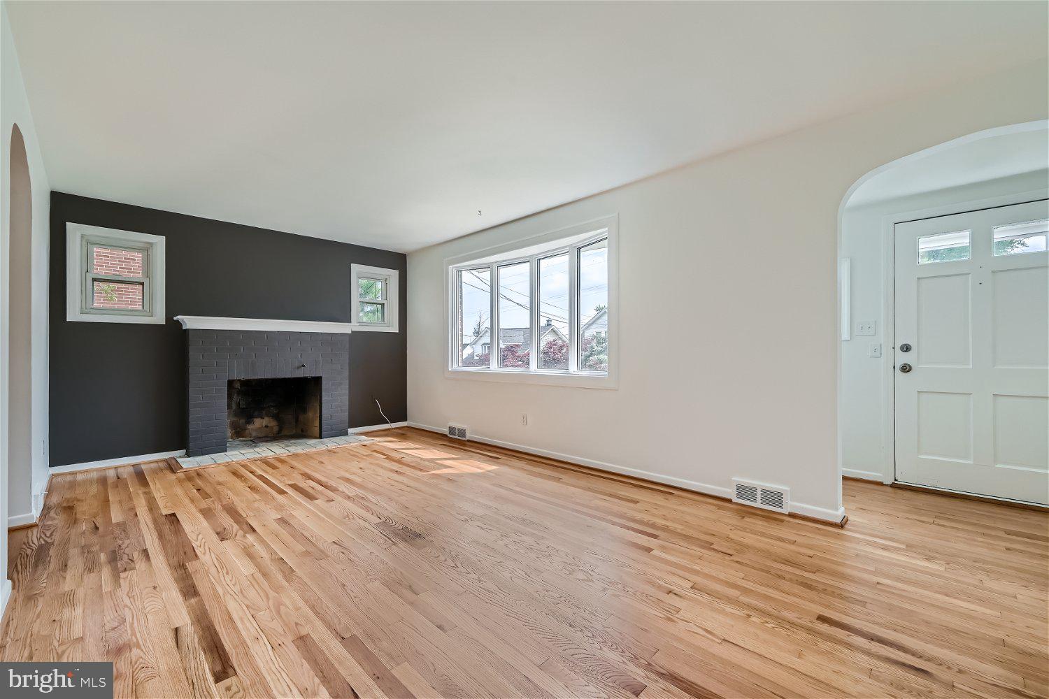 18 Fuller Avenue Baltimore, MD 21206 - Photo 4 of 29