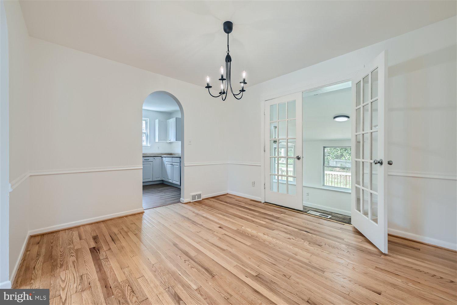 18 Fuller Avenue Baltimore, MD 21206 - Photo 8 of 29
