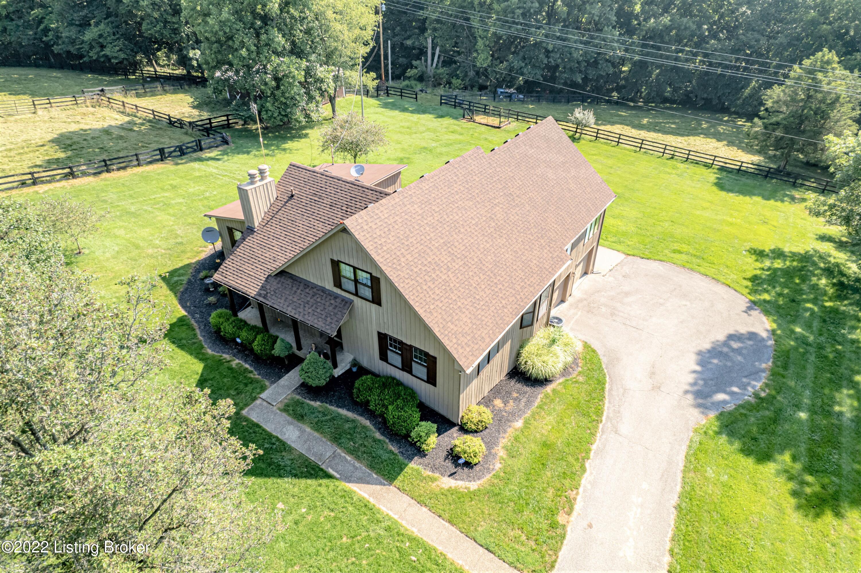 3696 Webb Road Simpsonville, KY 40067 - Photo 2 of 66 Aerial House