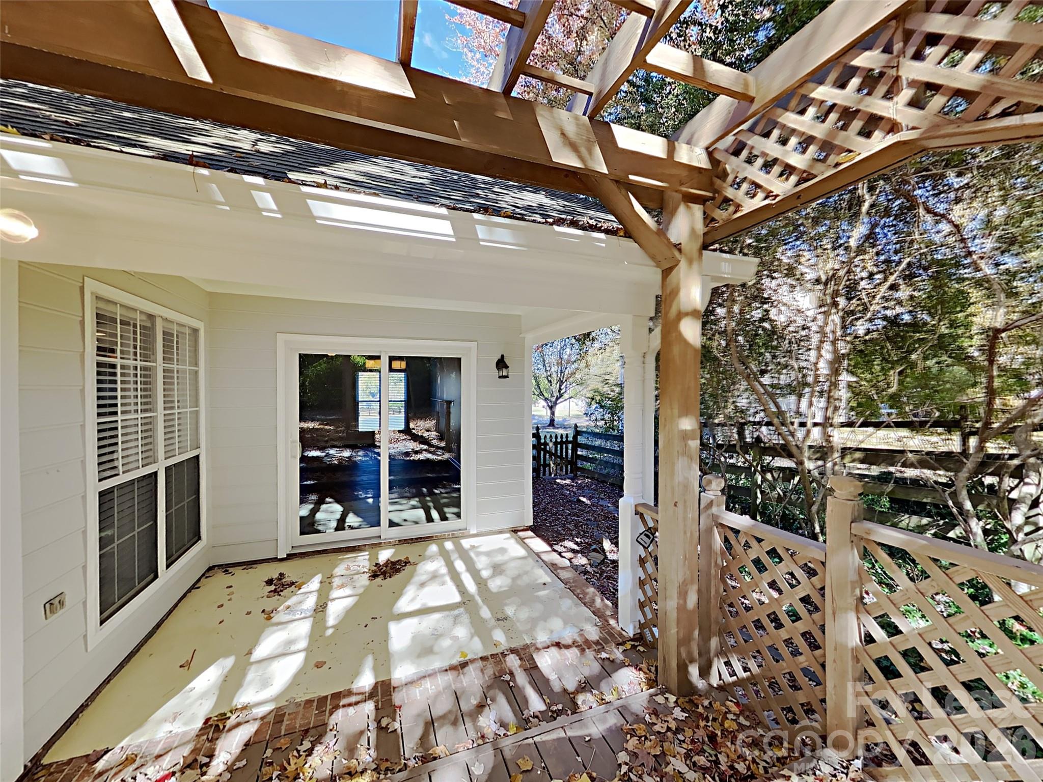 1040 Chaucery Lane Matthews, NC 28104 - Photo 26 of 28