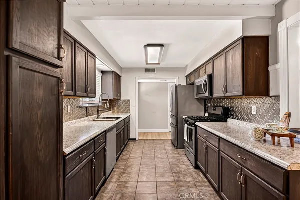 $469,500 | 6 Mayfair Drive, Chico, CA 95973