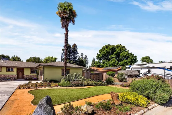 $469,500 | 6 Mayfair Drive, Chico, CA 95973