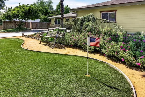 $469,500 | 6 Mayfair Drive, Chico, CA 95973