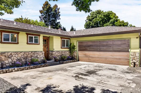 $469,500 | 6 Mayfair Drive, Chico, CA 95973
