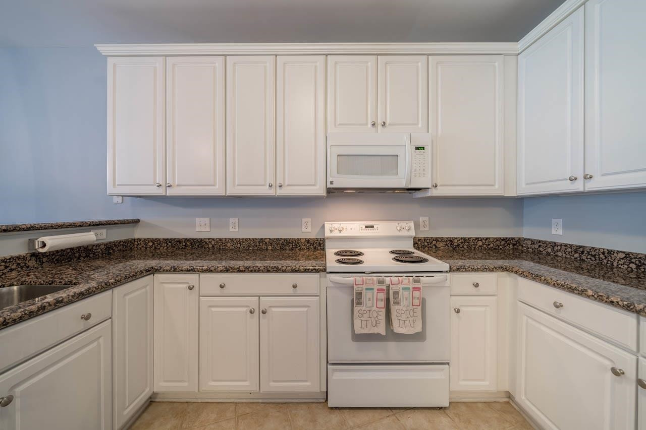112 Springfork Drive Cary, NC 27513 - Photo 12 of 40 Photo 12