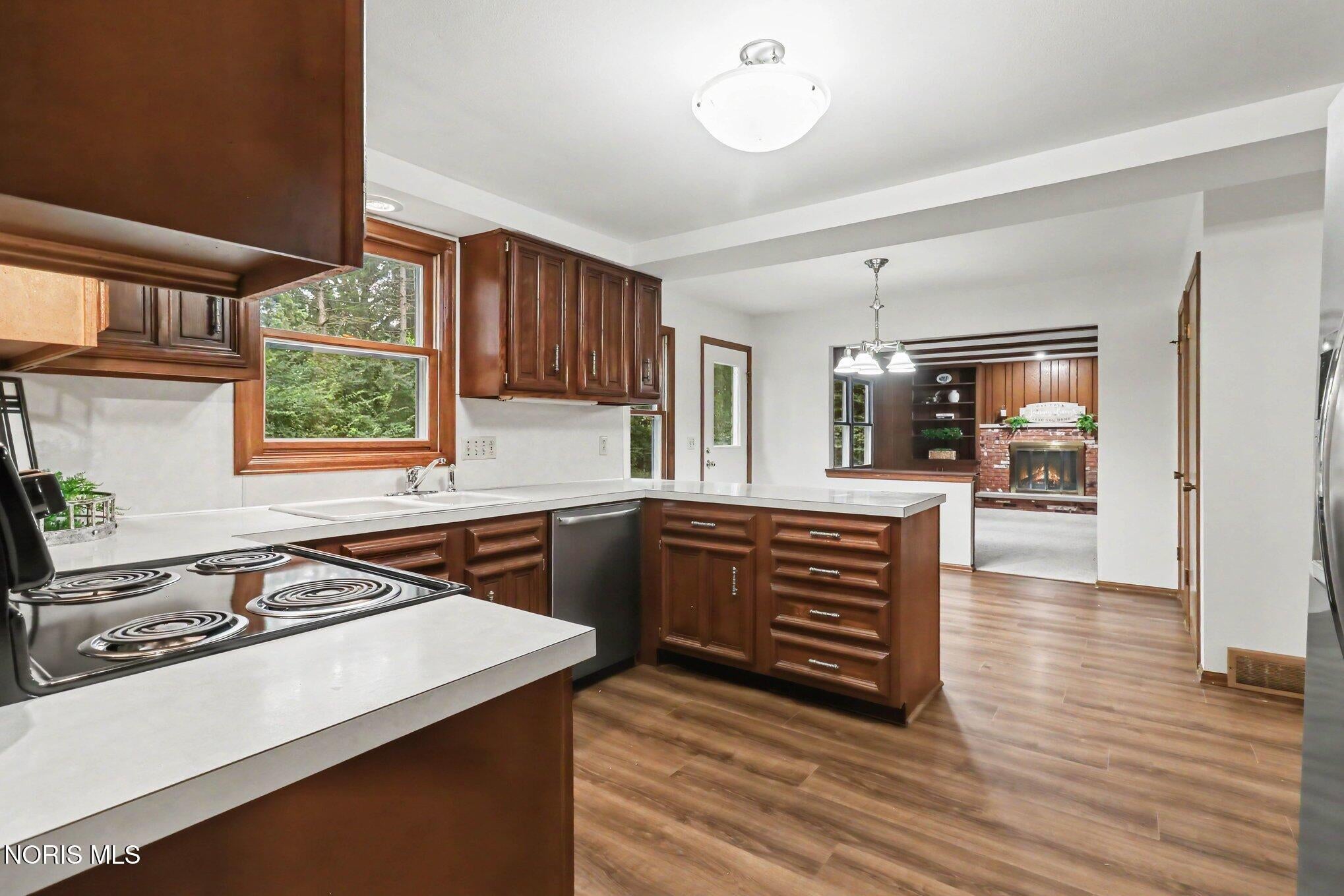 1100 Winghaven Road Maumee, OH 43537 - Photo 5 of 26 Gallery Image 5