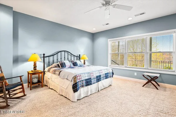 $999,000 | 340 Deer Meadow Circle, La Follette, TN 37766