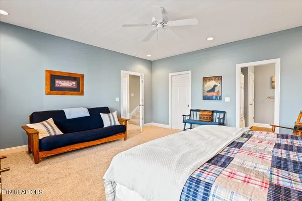 $999,000 | 340 Deer Meadow Circle, La Follette, TN 37766