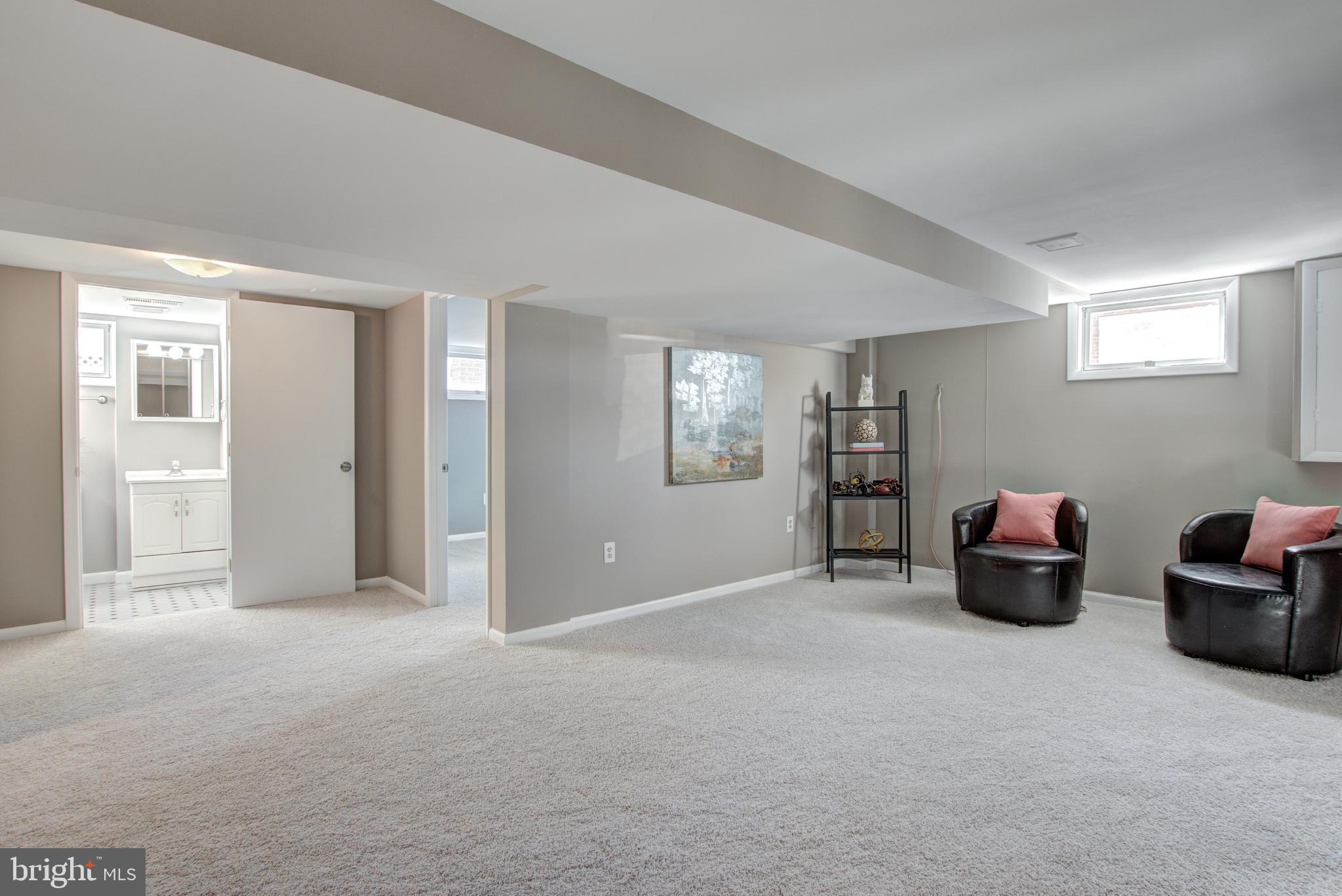 5915 Erving Street Springfield, VA 22150 - Photo 25 of 37