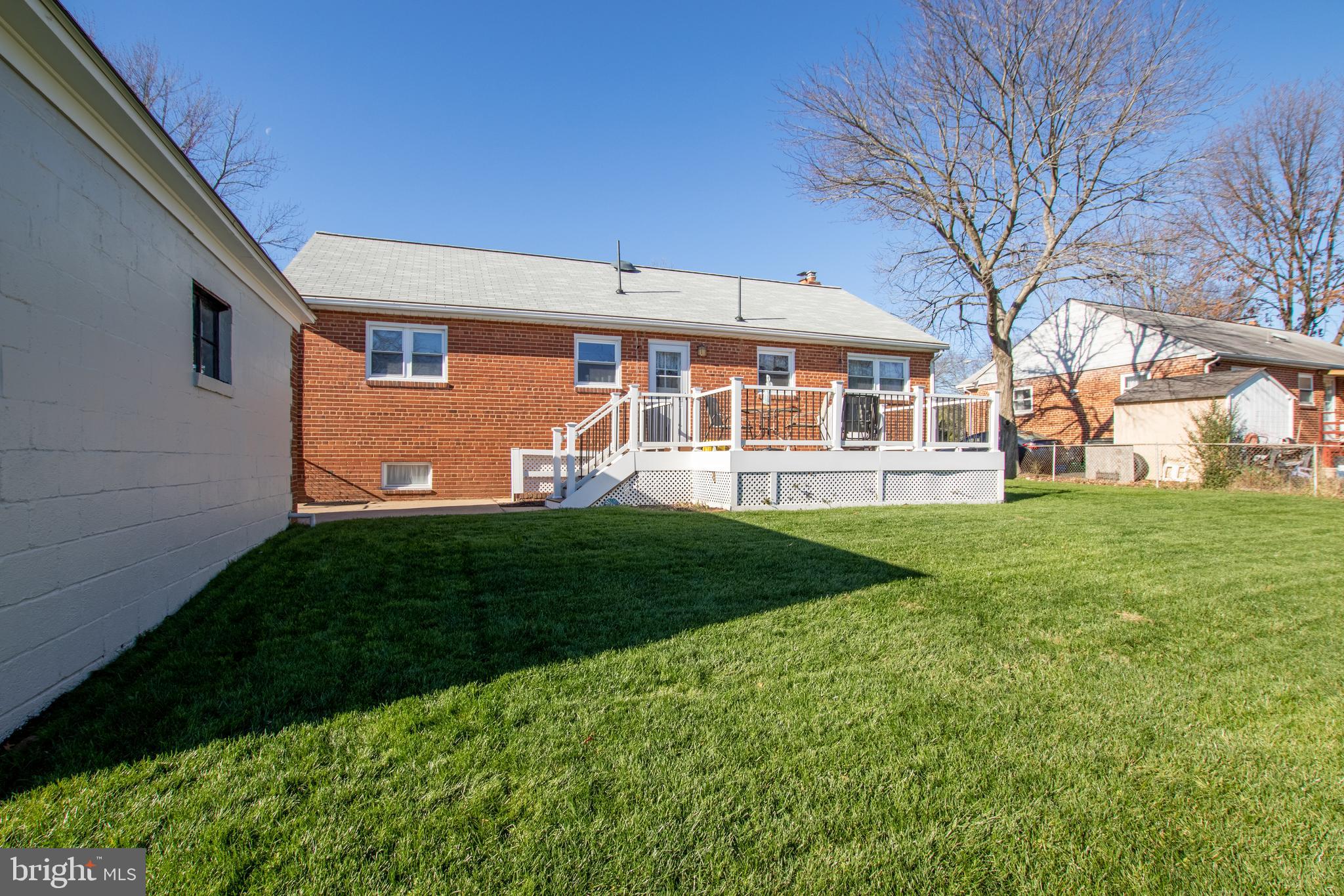 5915 Erving Street Springfield, VA 22150 - Photo 34 of 37