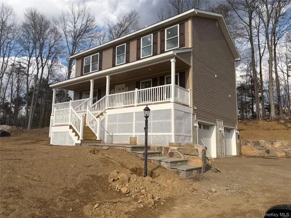 $795,000 | 32 Spruce Road, Brewster, NY 10509