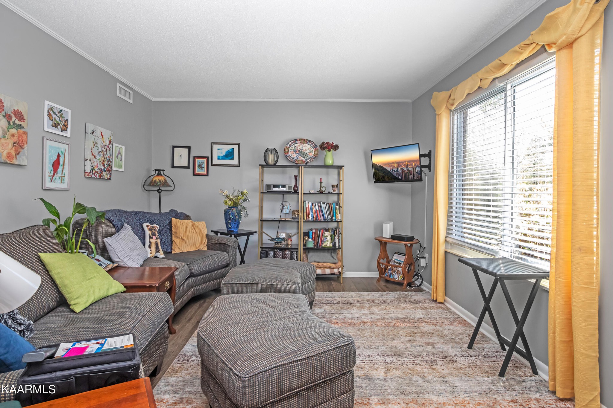 154 Hendrix Drive Oak Ridge, TN 37830 - Photo 2 of 21 Gallery Image 2