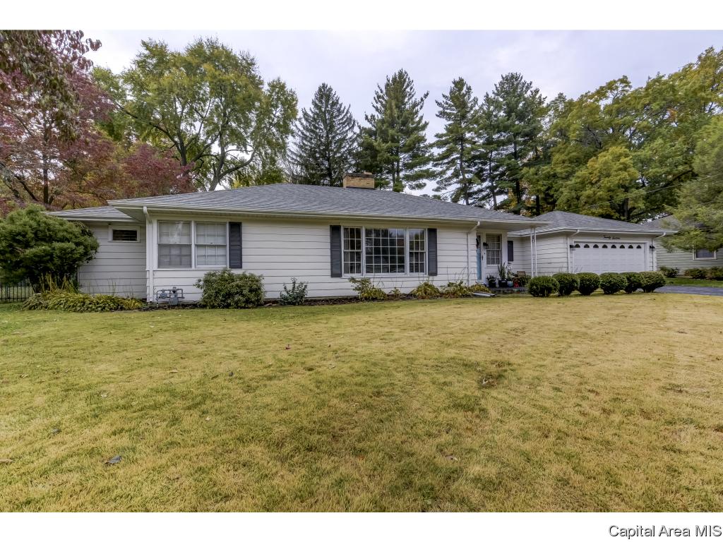 2016 Lindsay Road Springfield, IL 62704 - Photo 2 of 29
