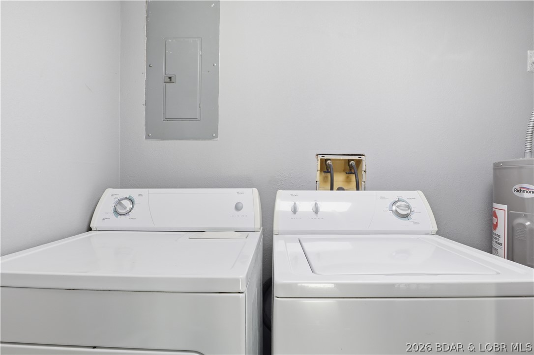 279 Spring Road Lake Ozark, MO 65049 - Photo 23 of 36