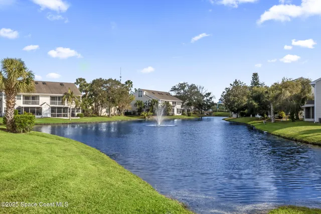 a view of a lake with houses