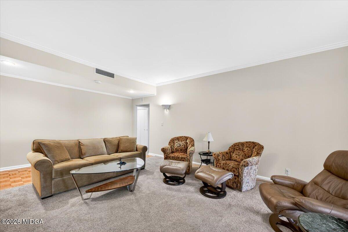 4923 Rivoli Drive, Unit E Macon, GA 31210 - Photo 16 of 31 Living Room