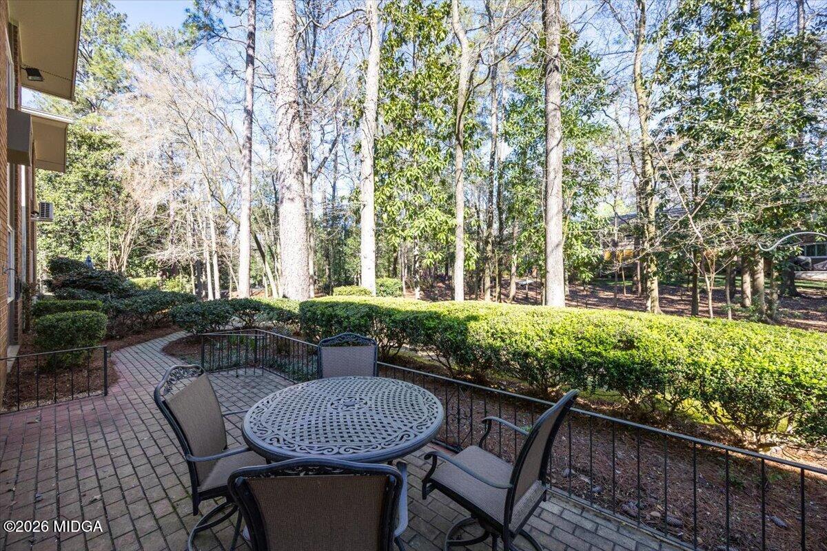 4923 Rivoli Drive, Unit E Macon, GA 31210 - Photo 28 of 31 Patio