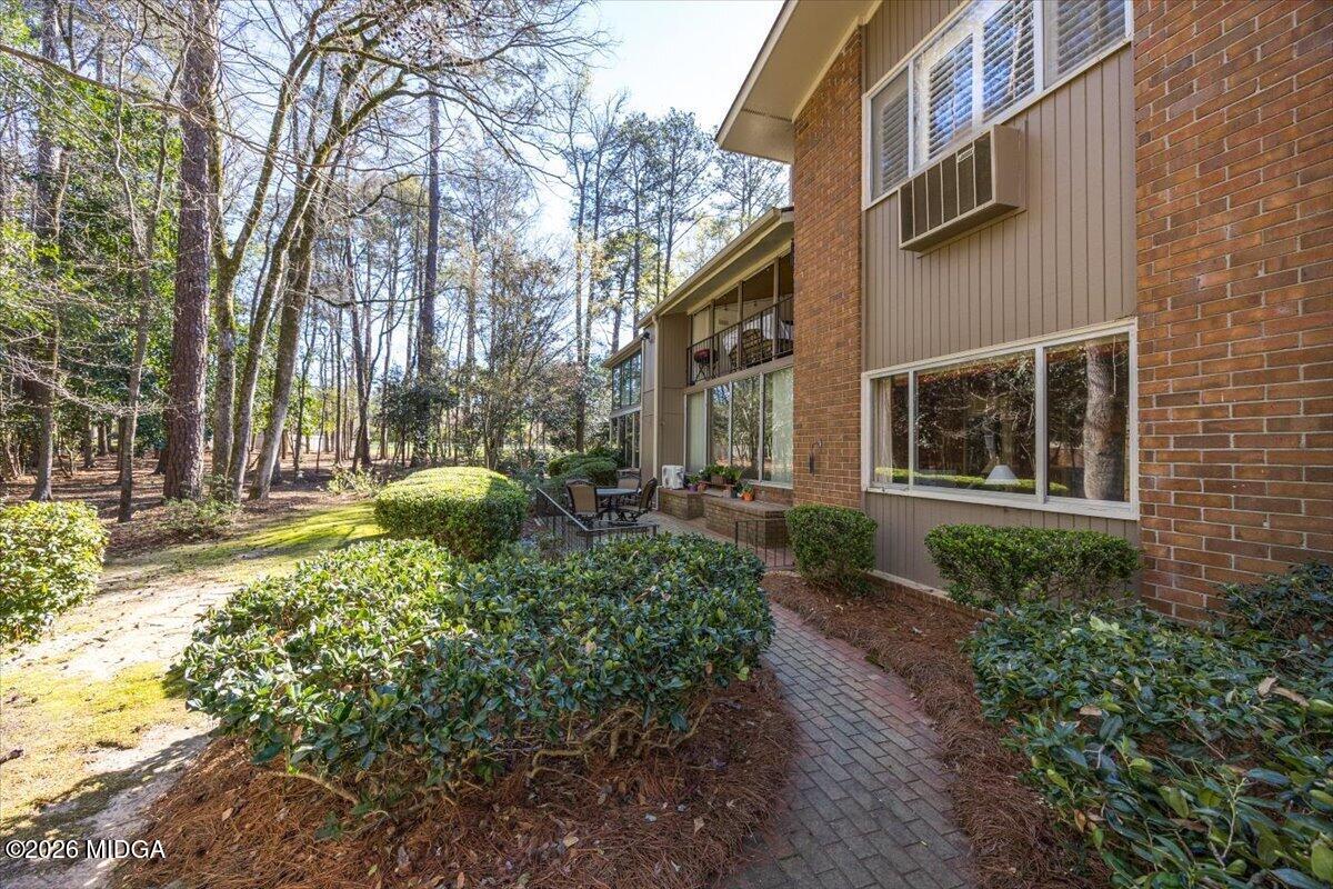 4923 Rivoli Drive, Unit E Macon, GA 31210 - Photo 29 of 31 Back of Unit